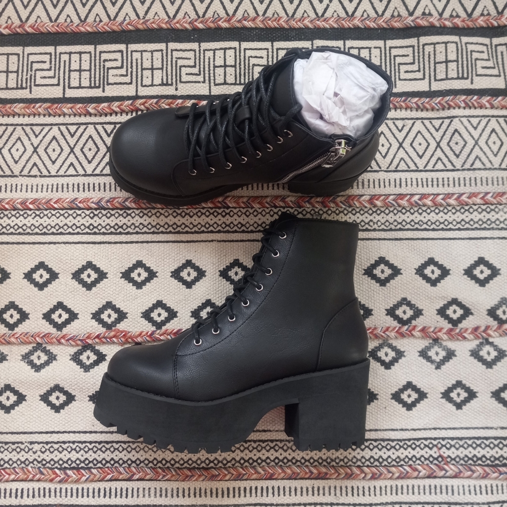 Current Mood Raven Boots